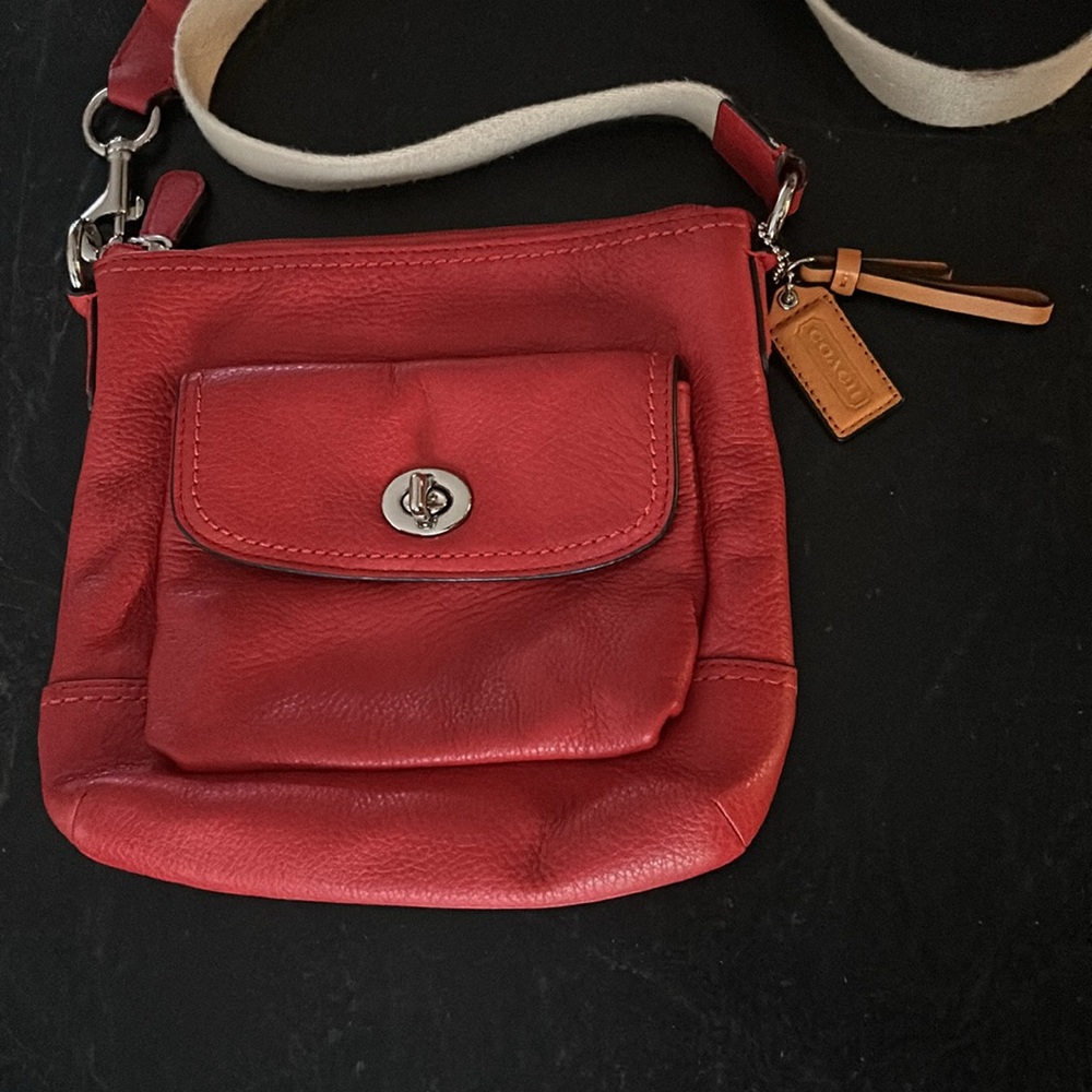 Coach Park Leather Swingpack Vermillion Red Orange Hang Tag Crossbody Travel - Picture 2 of 8